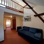 čertousy Hotel